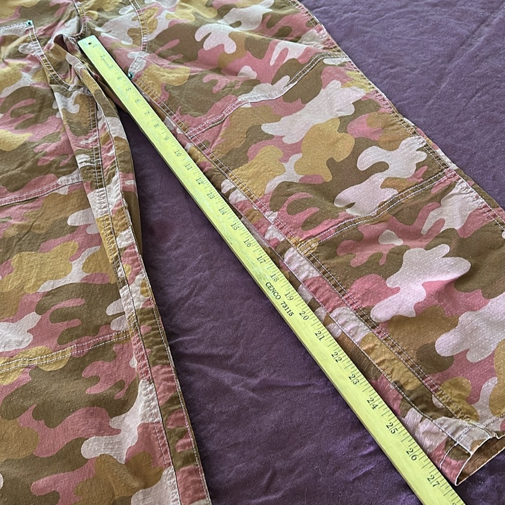Sundance Pants pink rust orange camo Sz 16 cotton w stretch 4 pockets buttons - Picture 5 of 9